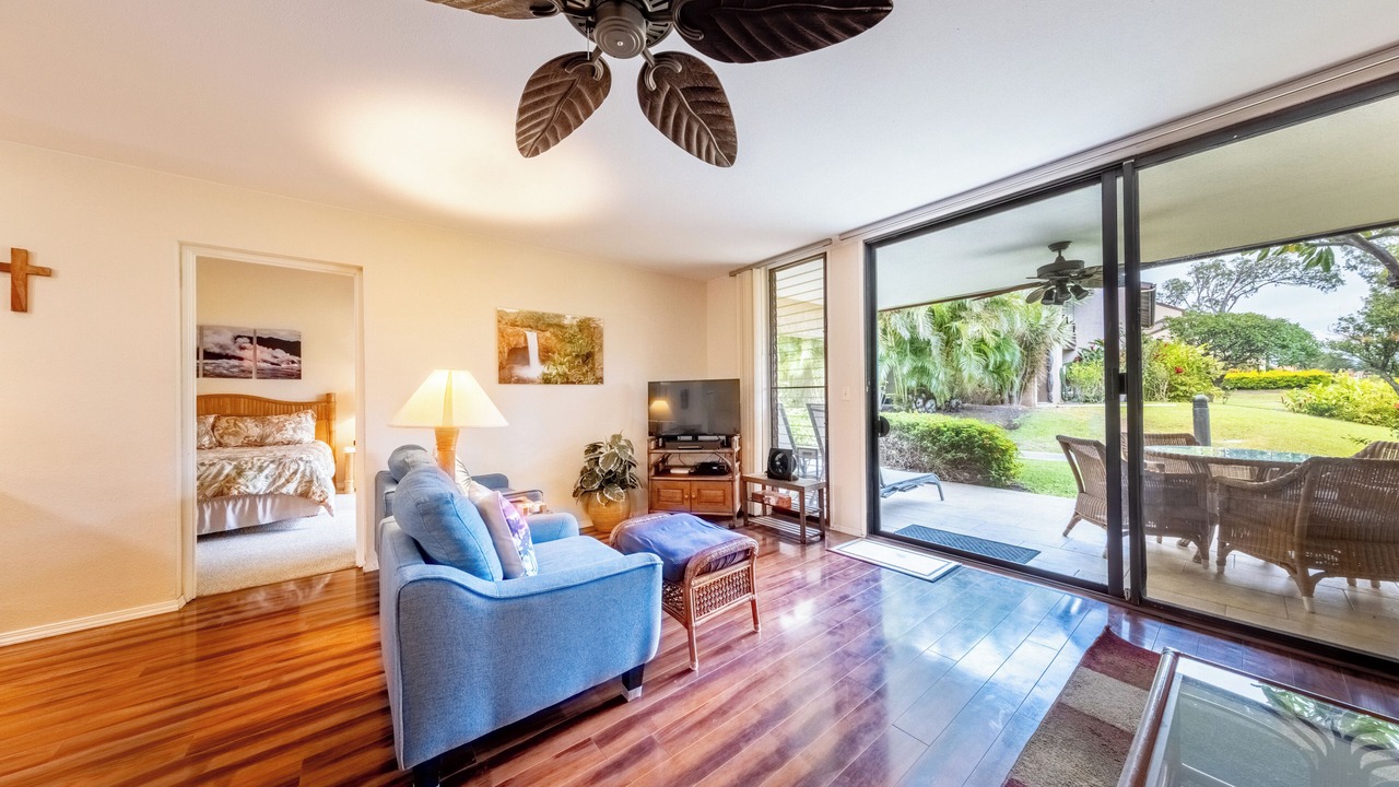 Photo of Livingroom in Waikoloa