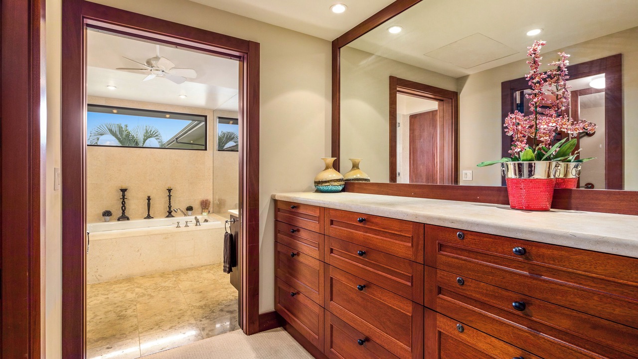 Photo of Bathroom in Kaupulehu