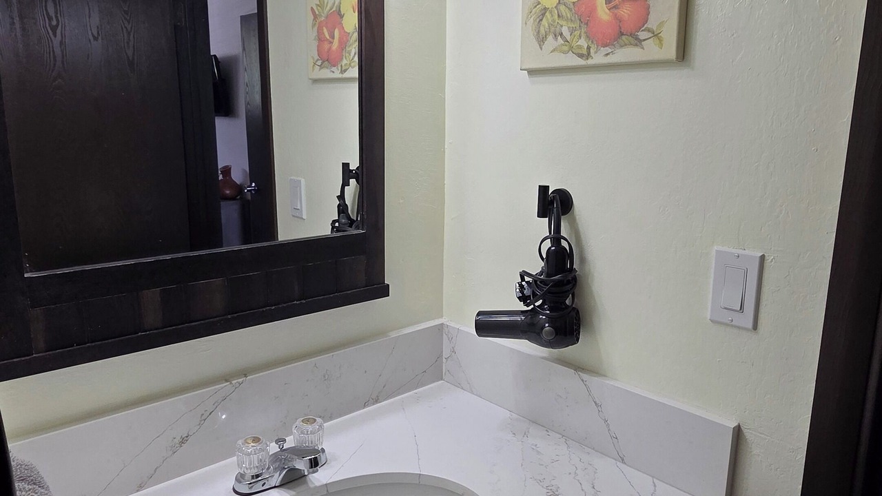 Photo of Bathroom in Ualapue