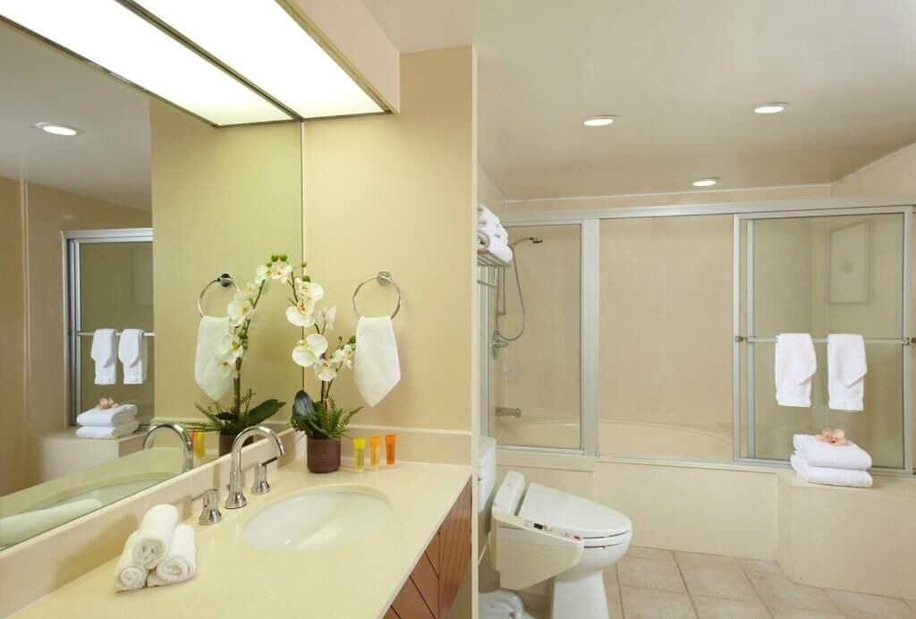 Photo of Bathroom in Waikiki