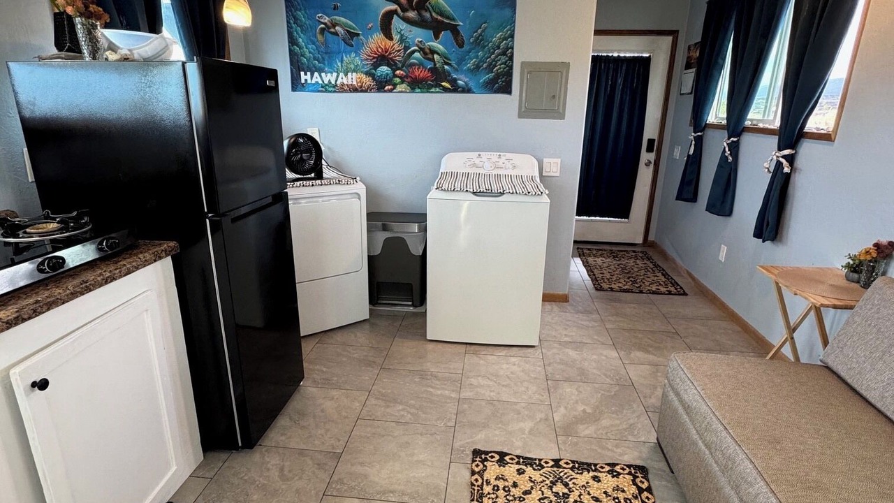 Photo of Livingroom in Kalapana