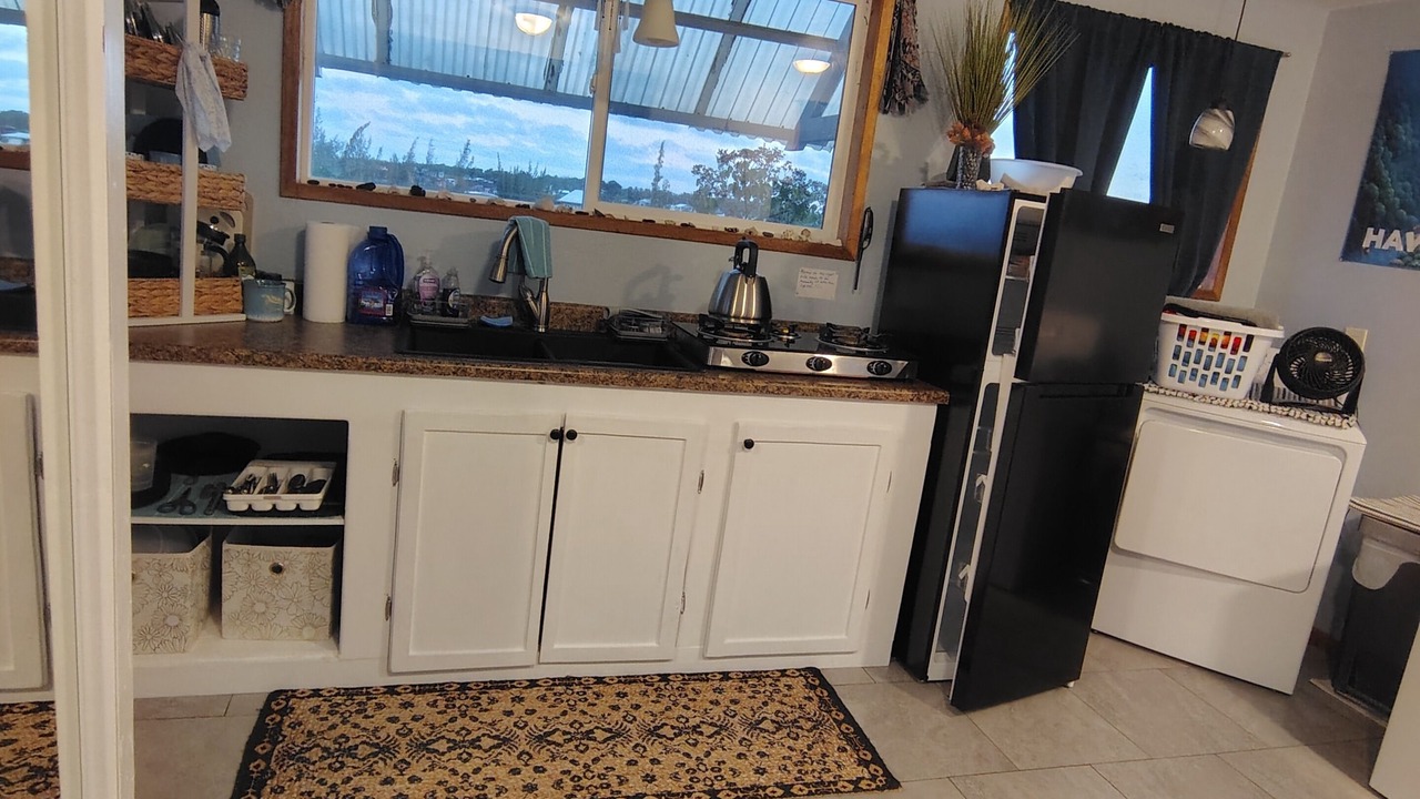 Photo of Kitchen in Kalapana