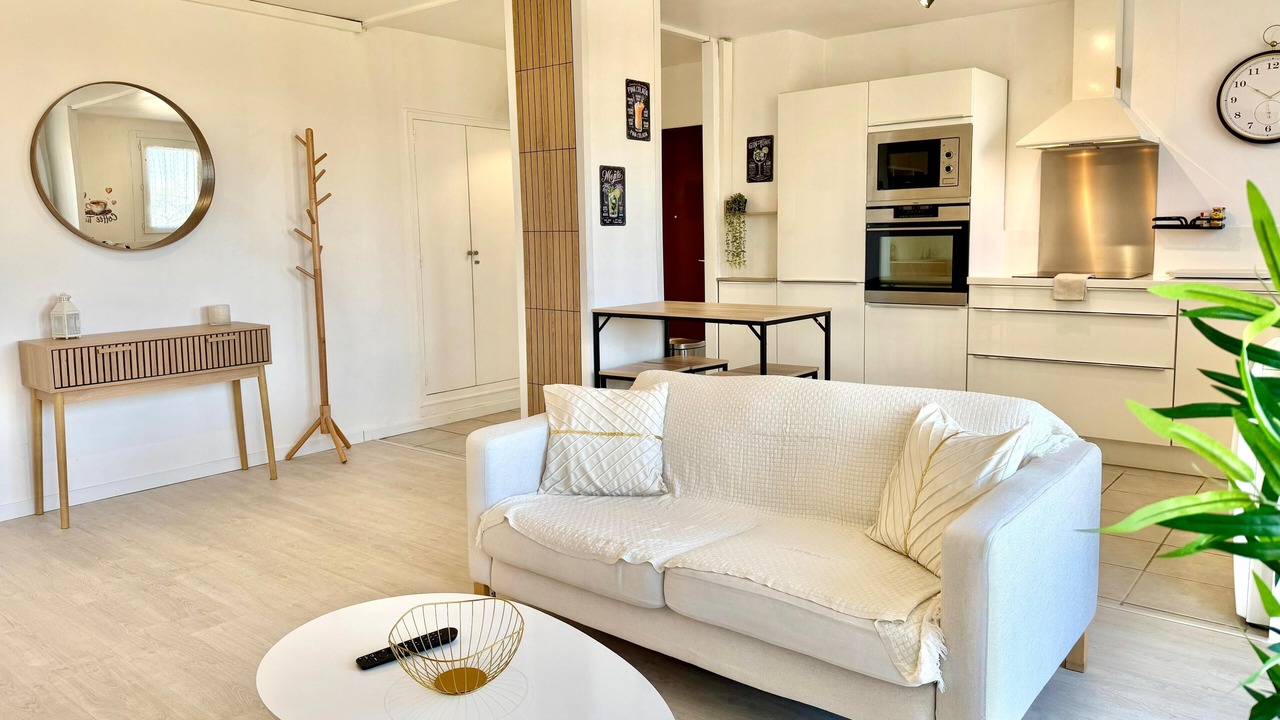 Photo of Livingroom in Chateaudun-Bannier