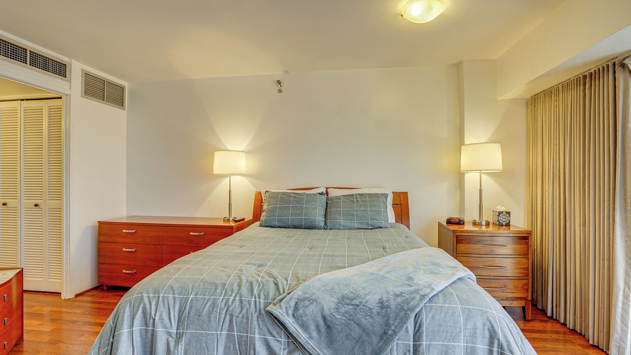 Photo of Bedroom in Downtown Honolulu