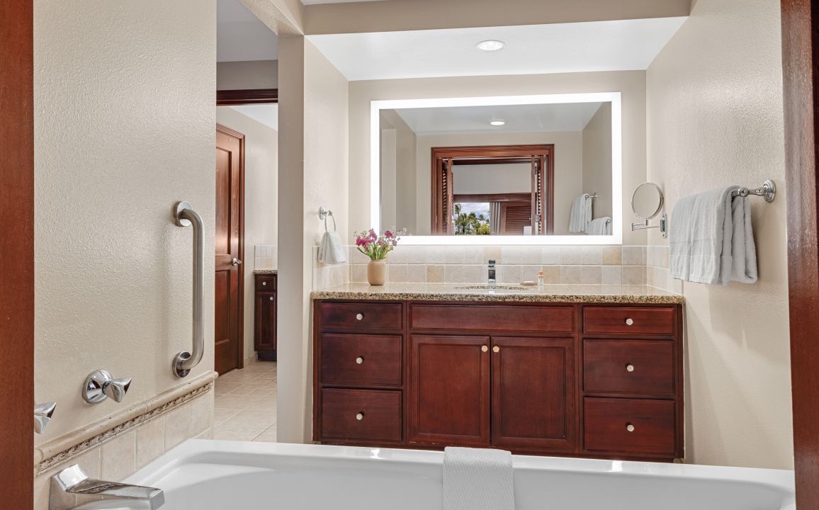 Photo of Bathroom in Ko Olina
