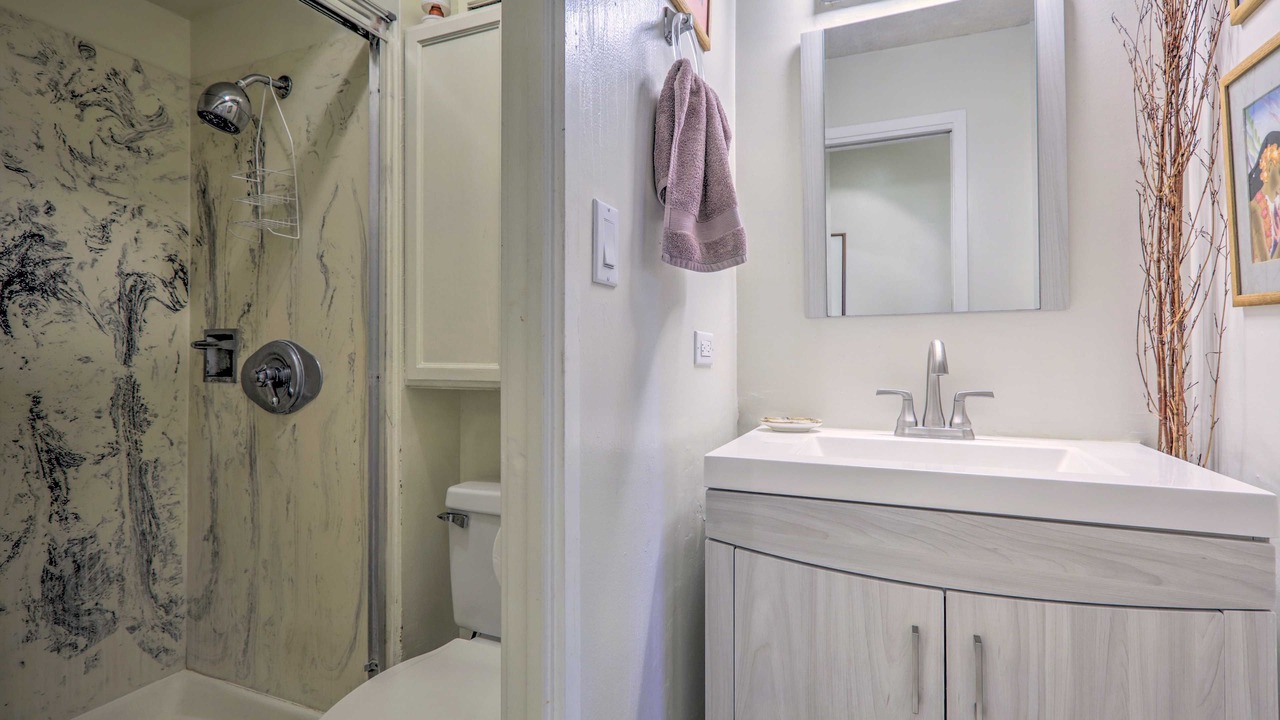 Photo of Bathroom in Waikiki