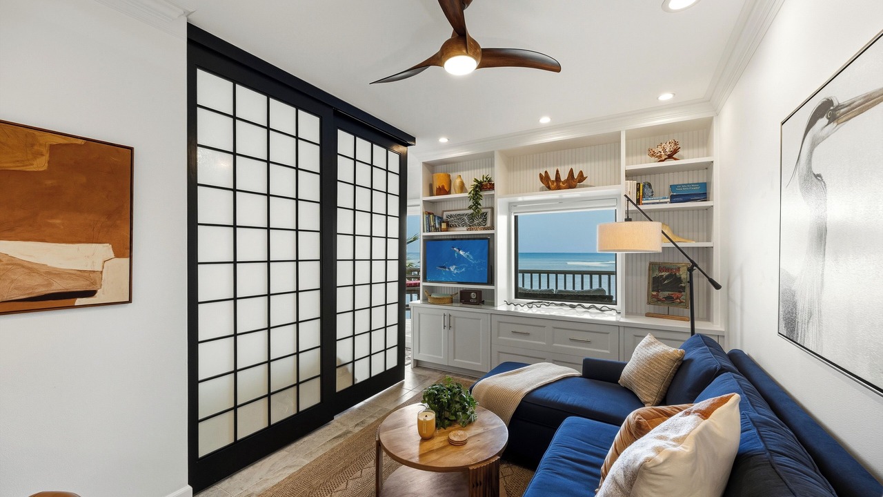Photo of Livingroom in Kahana