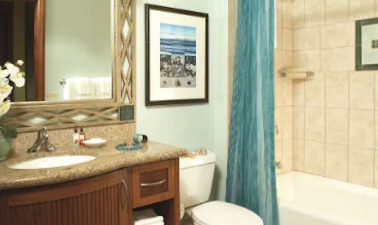 Photo of Bathroom in Lahaina