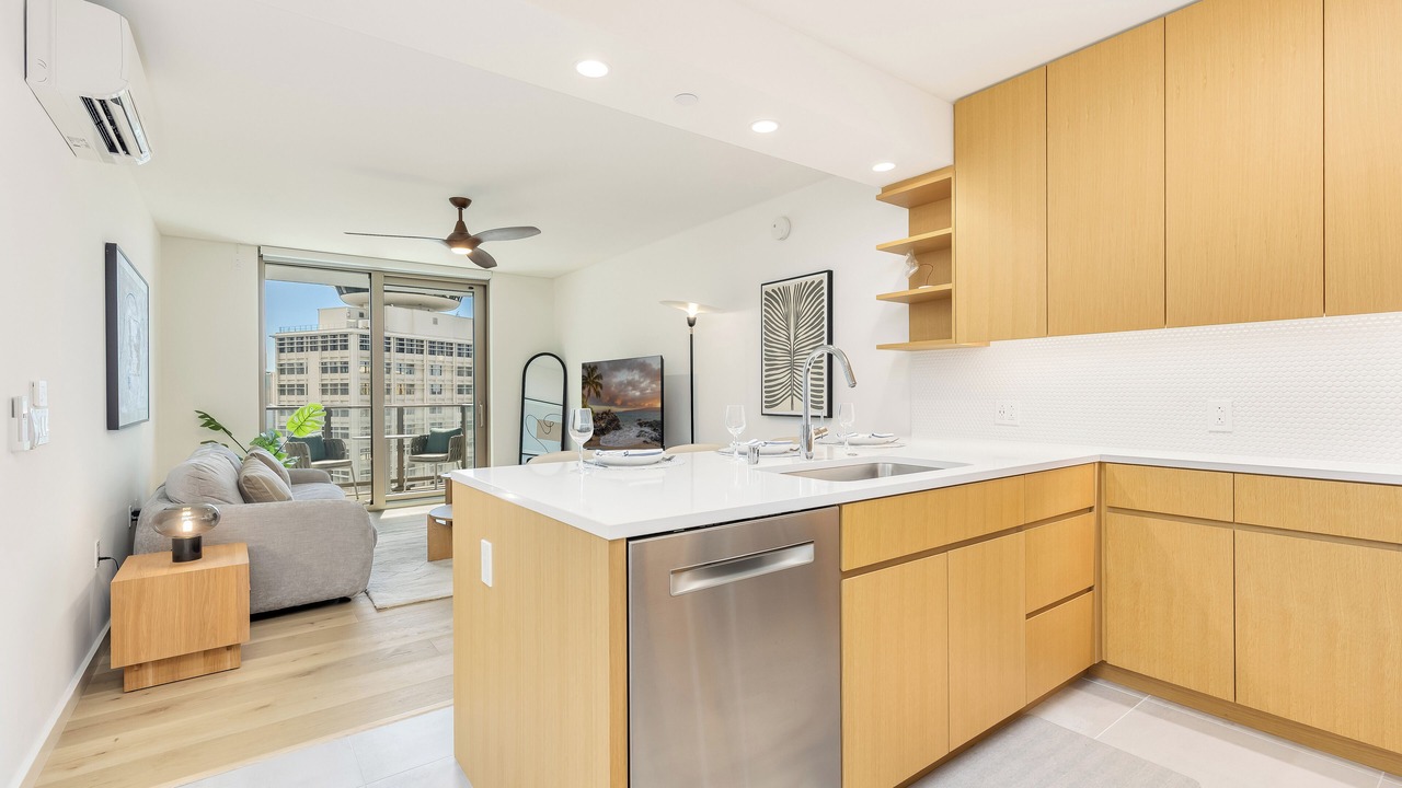 Photo of Bedroom in Ala Moana
