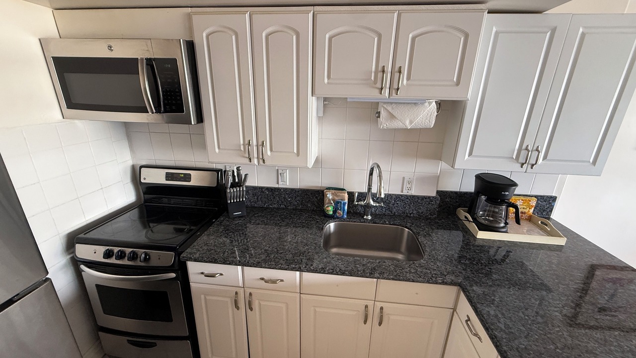 Photo of Kitchen in Waikiki