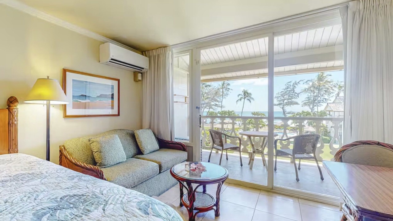 Photo of Livingroom in Wailua