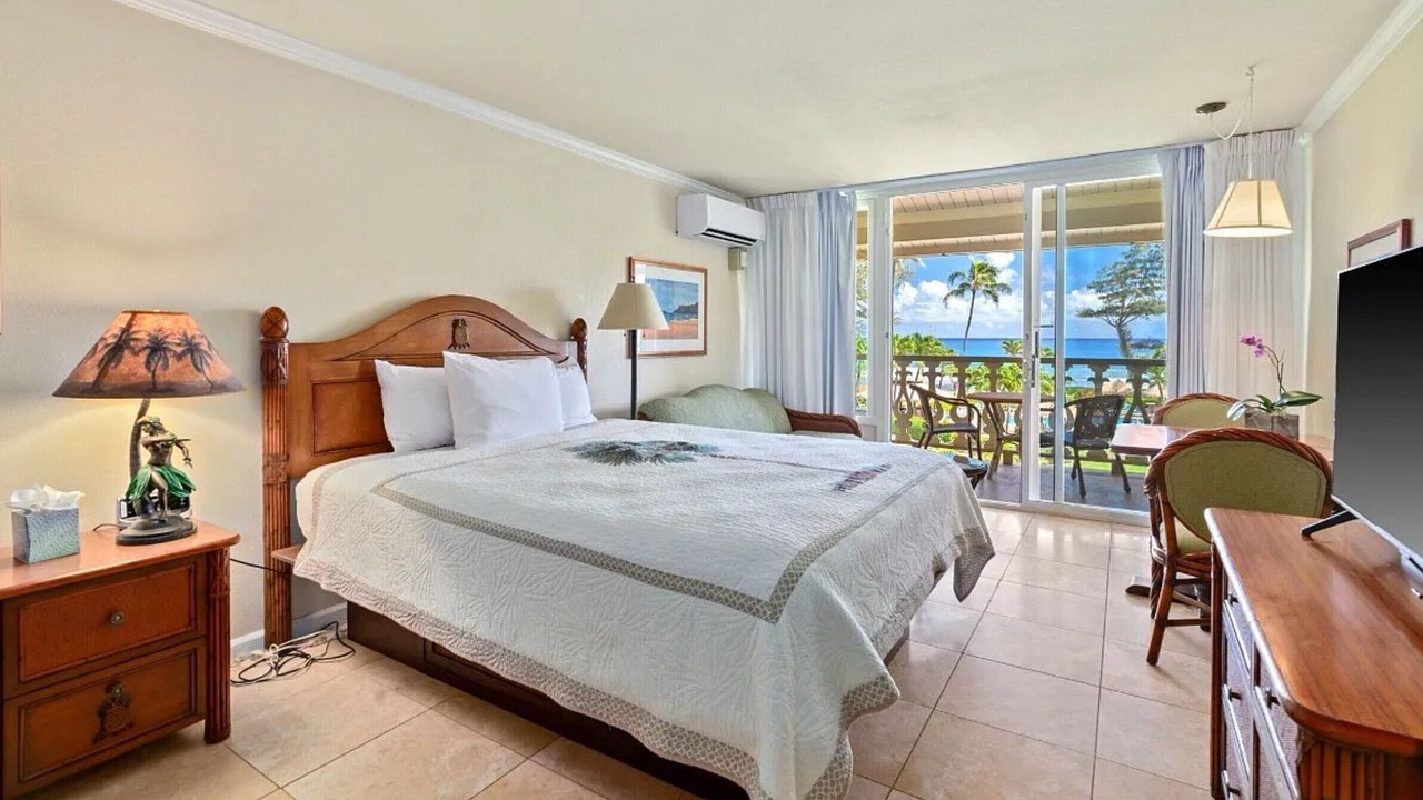 Photo of Bedroom in Wailua