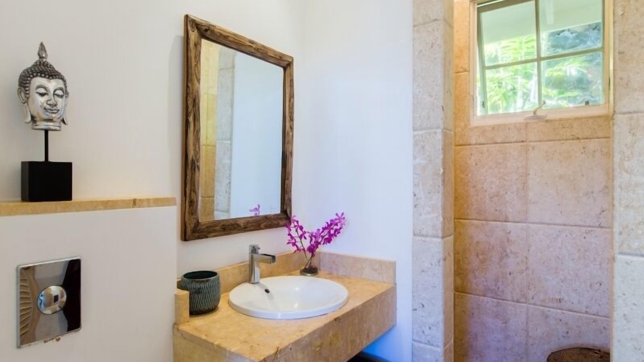 Photo of Bathroom in Kahala