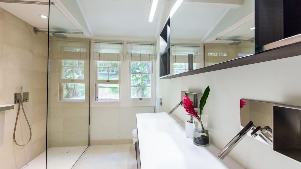 Photo of Bathroom in Kahala