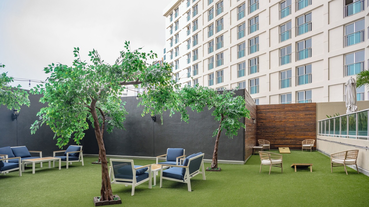Photo of Patio Balcony in Ala Moana