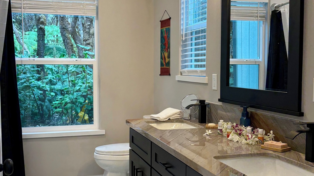 Photo of Bathroom in Volcano
