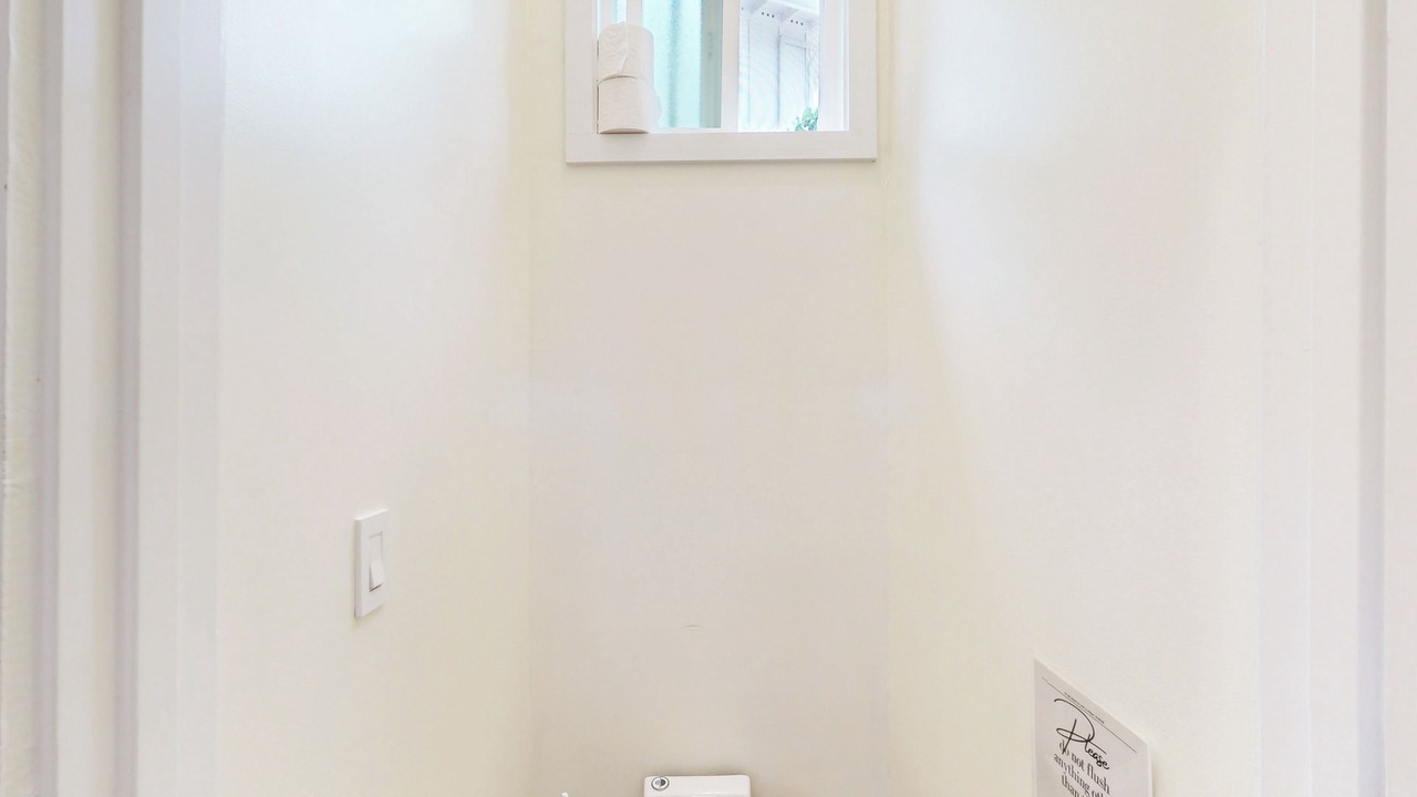 Photo of Bathroom in Mililani
