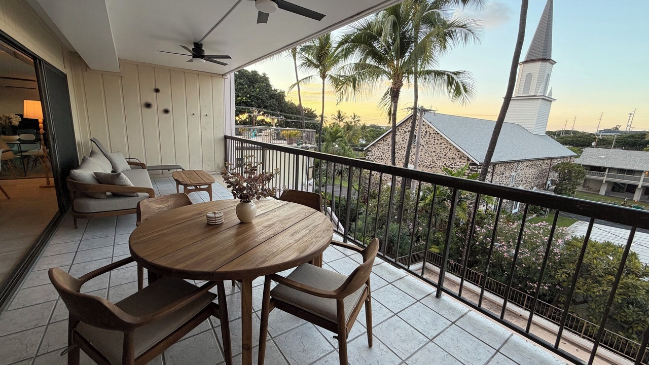 Photo of Outdoor in Historic Kailua Village