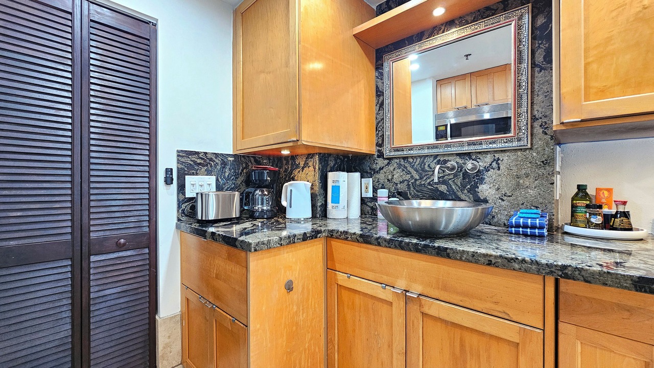 Photo of Kitchen in Waikiki
