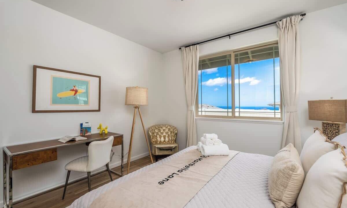 Photo of Bedroom in Makaha Valley