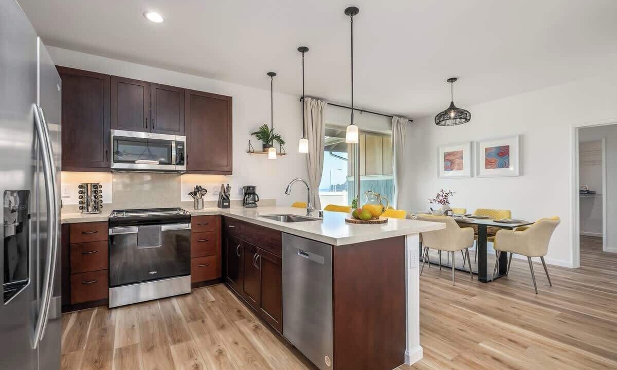 Photo of Kitchen in Makaha Valley