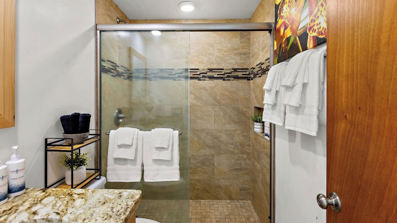 Photo of Bathroom in Napili