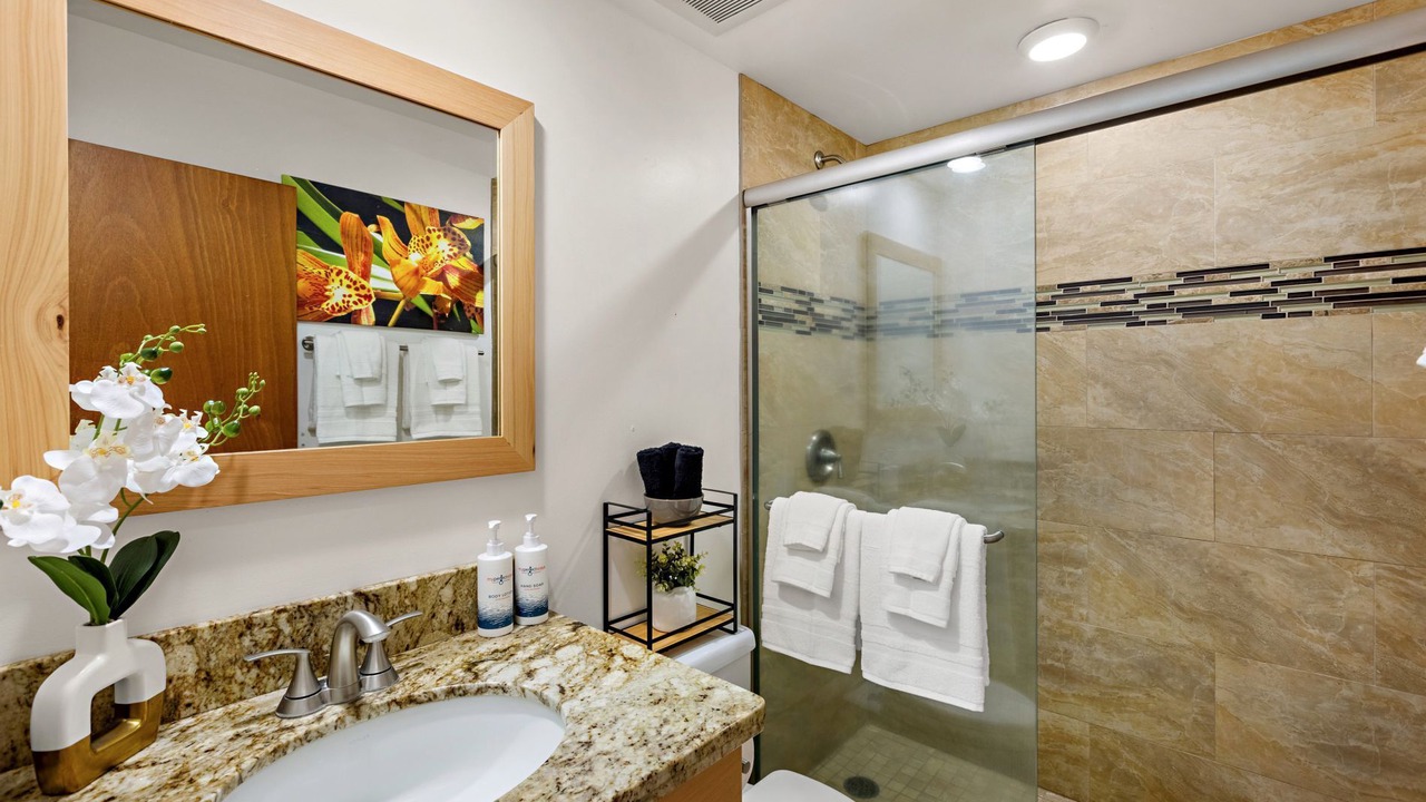 Photo of Bathroom in Napili