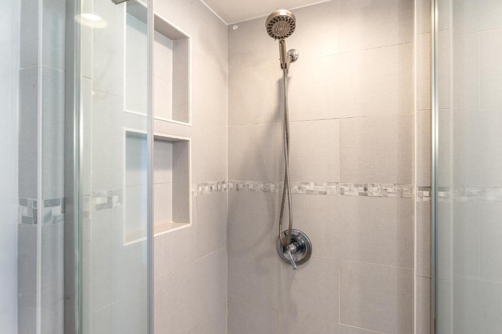 Photo of Bathroom in Historic Kailua Village
