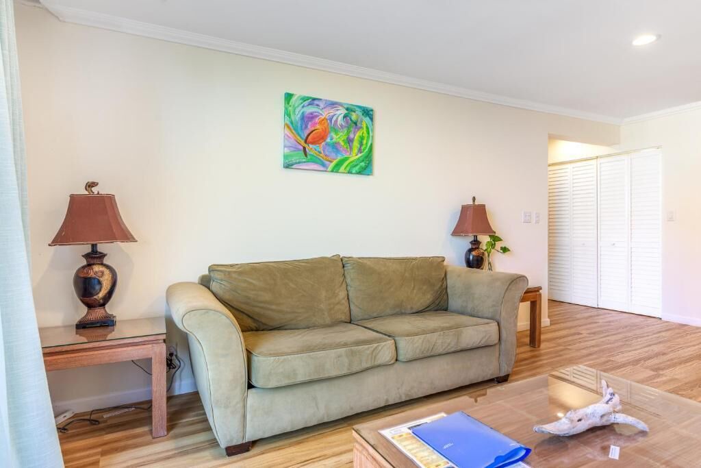 Photo of Livingroom in Historic Kailua Village