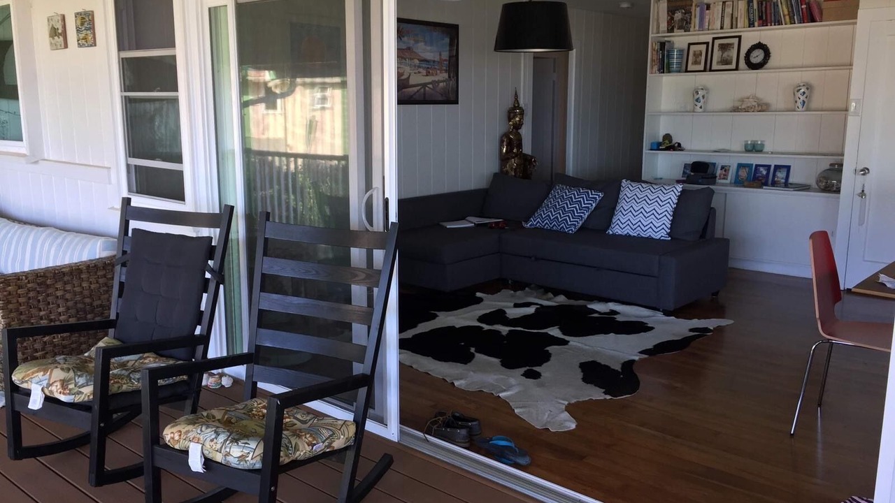 Photo of Livingroom in Diamond Head - Kapahulu - St. Louis