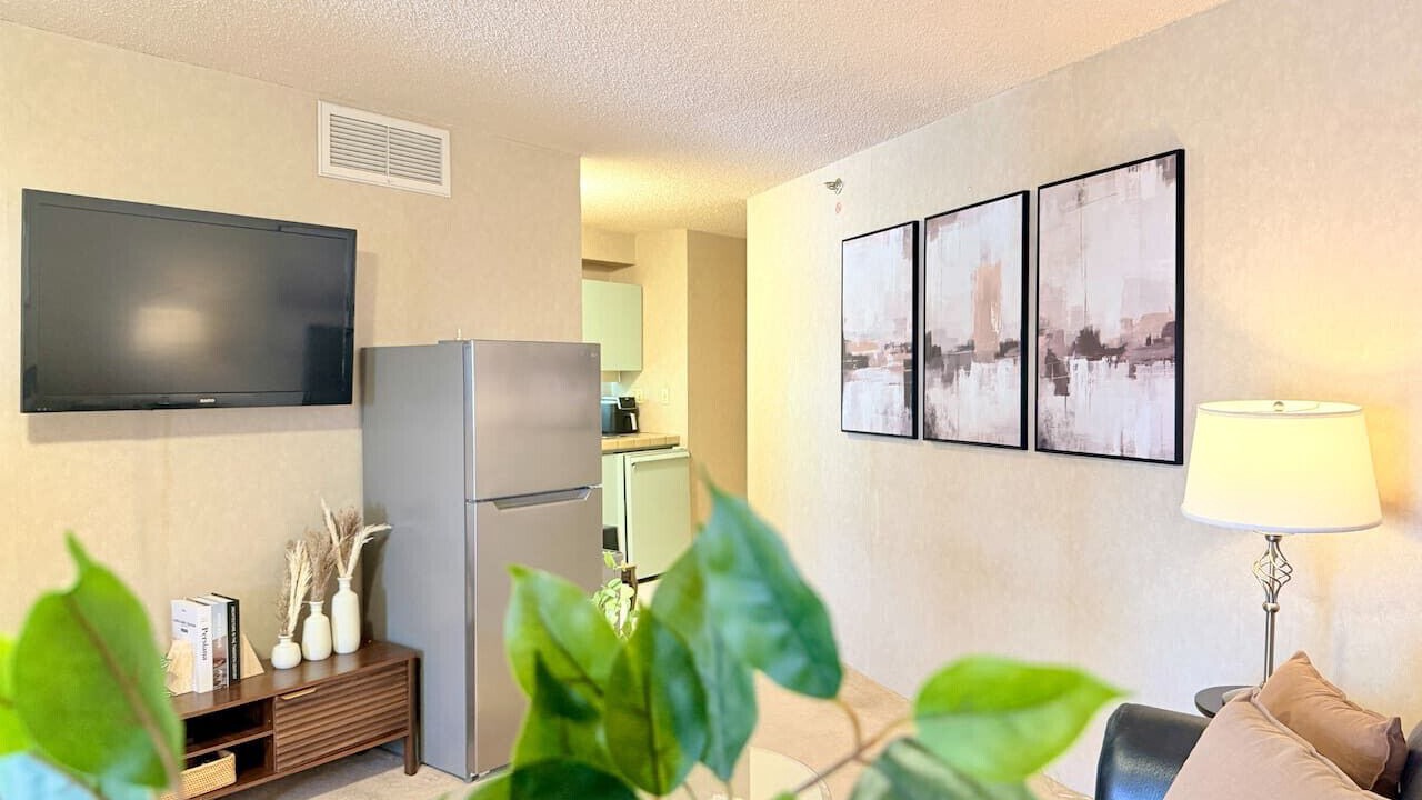 Photo of Livingroom in Downtown Honolulu