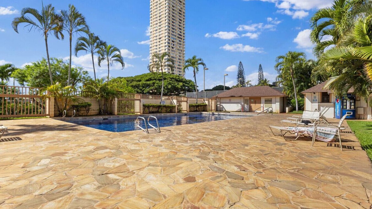 Photo of Others in Pearl City