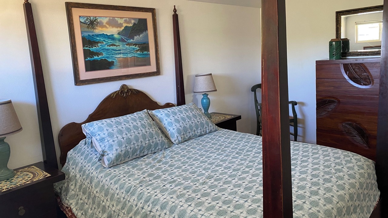 Photo of Bedroom in Kuau
