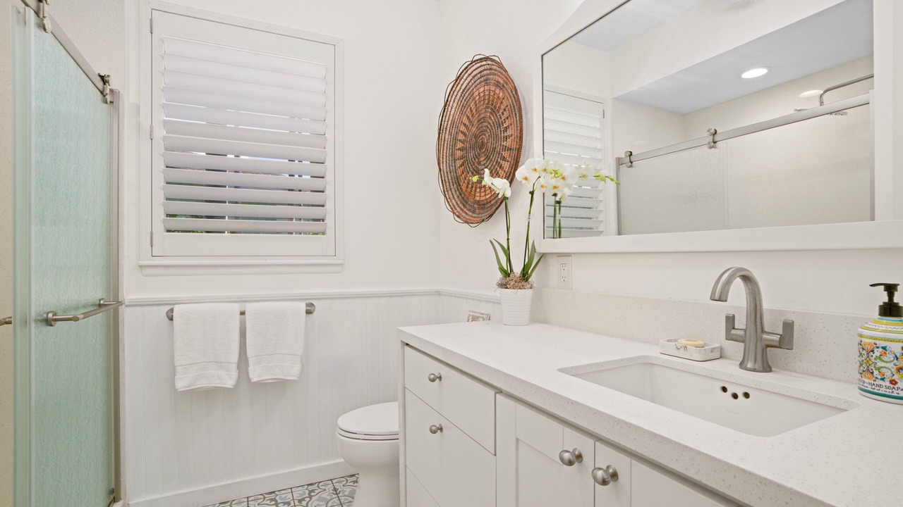 Photo of Bathroom in Poipu