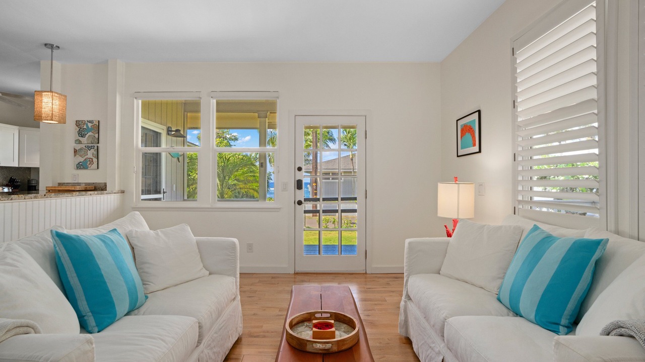 Photo of Livingroom in Poipu