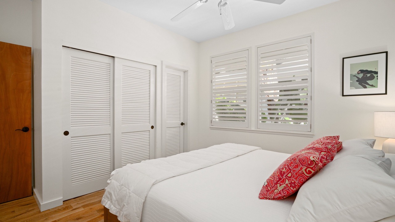 Photo of Bedroom in Poipu
