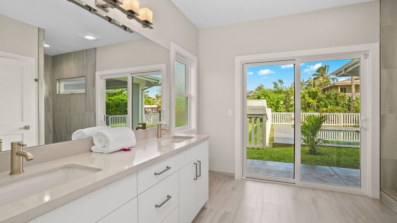 Photo of Bathroom in Princeville