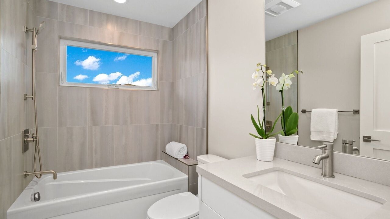Photo of Bathroom in Princeville