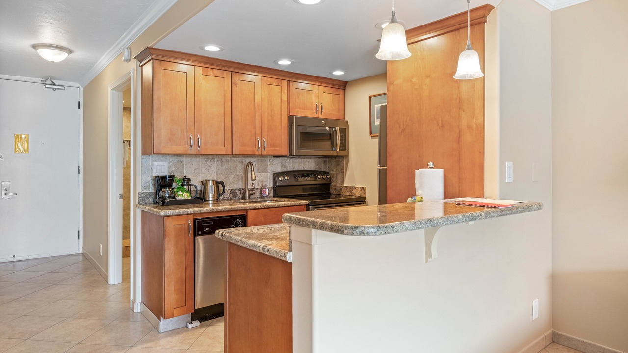 Photo of Kitchen in Historic Lahaina Front Street