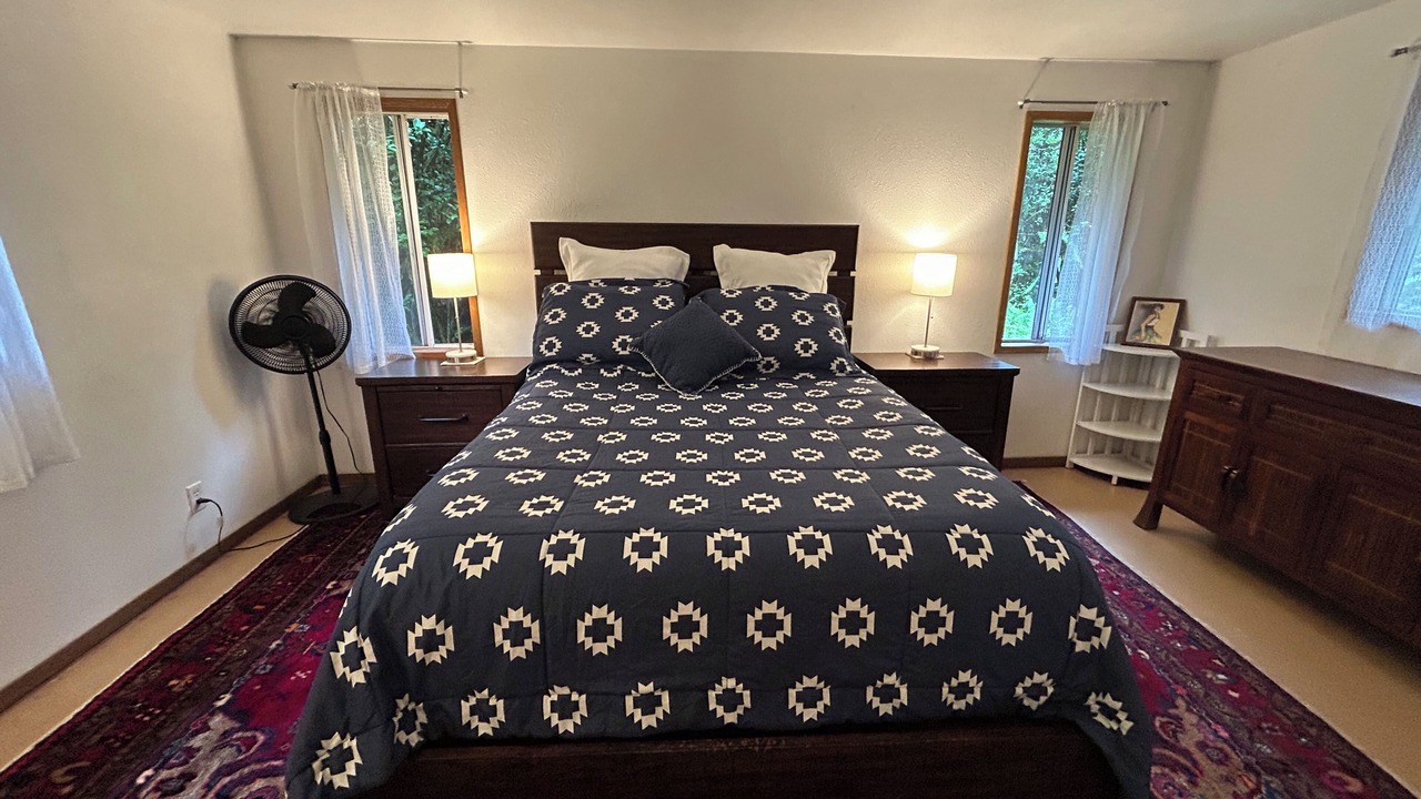 Photo of Bedroom in Fern Acres
