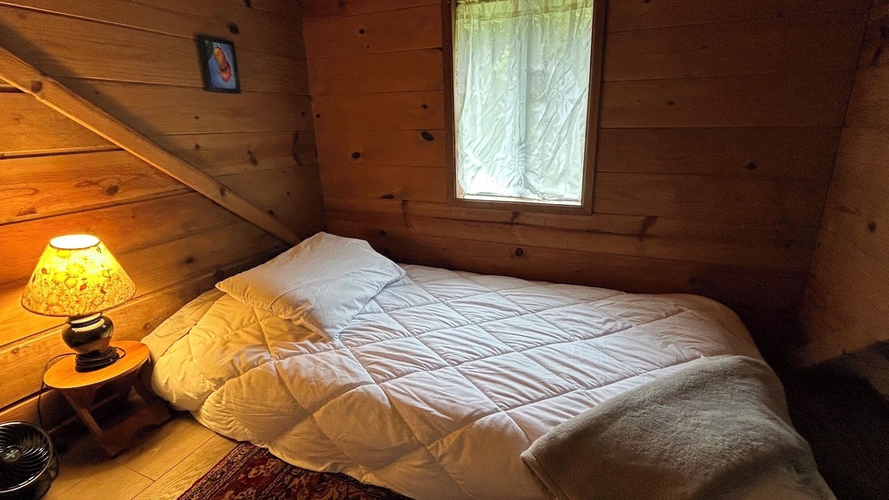 Photo of Bedroom in Fern Acres
