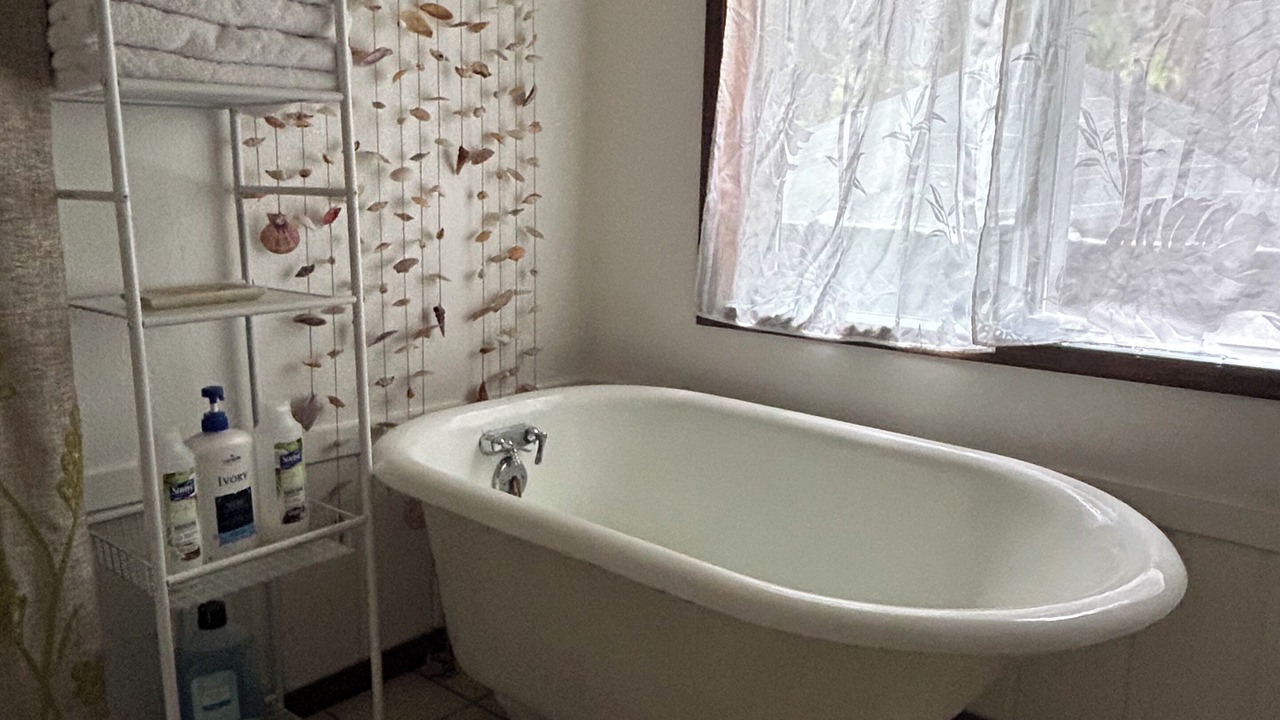 Photo of Bathroom in Fern Acres