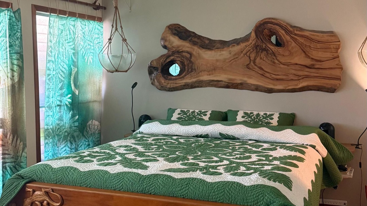 Photo of Bedroom in Hawaii Kai