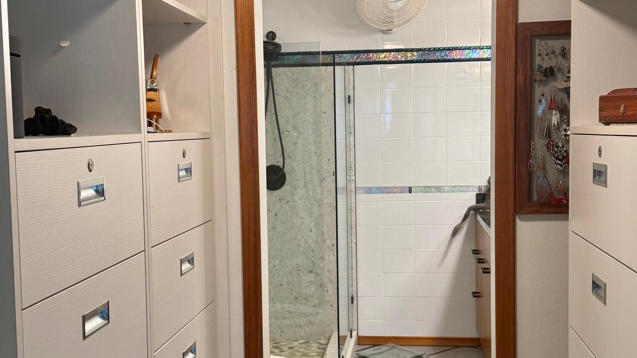 Photo of Bathroom in Hawaii Kai