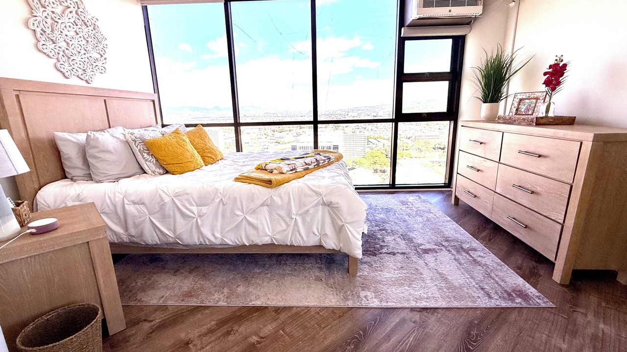 Photo of Bedroom in Downtown Honolulu