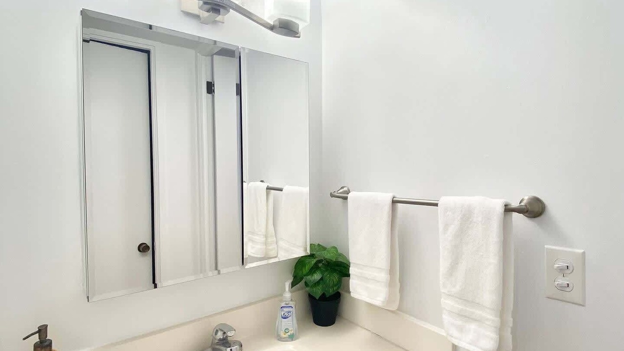 Photo of Bathroom in Punaluu