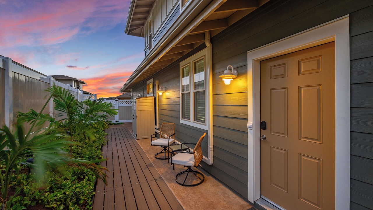 Photo of Patio Balcony in Makaha Valley