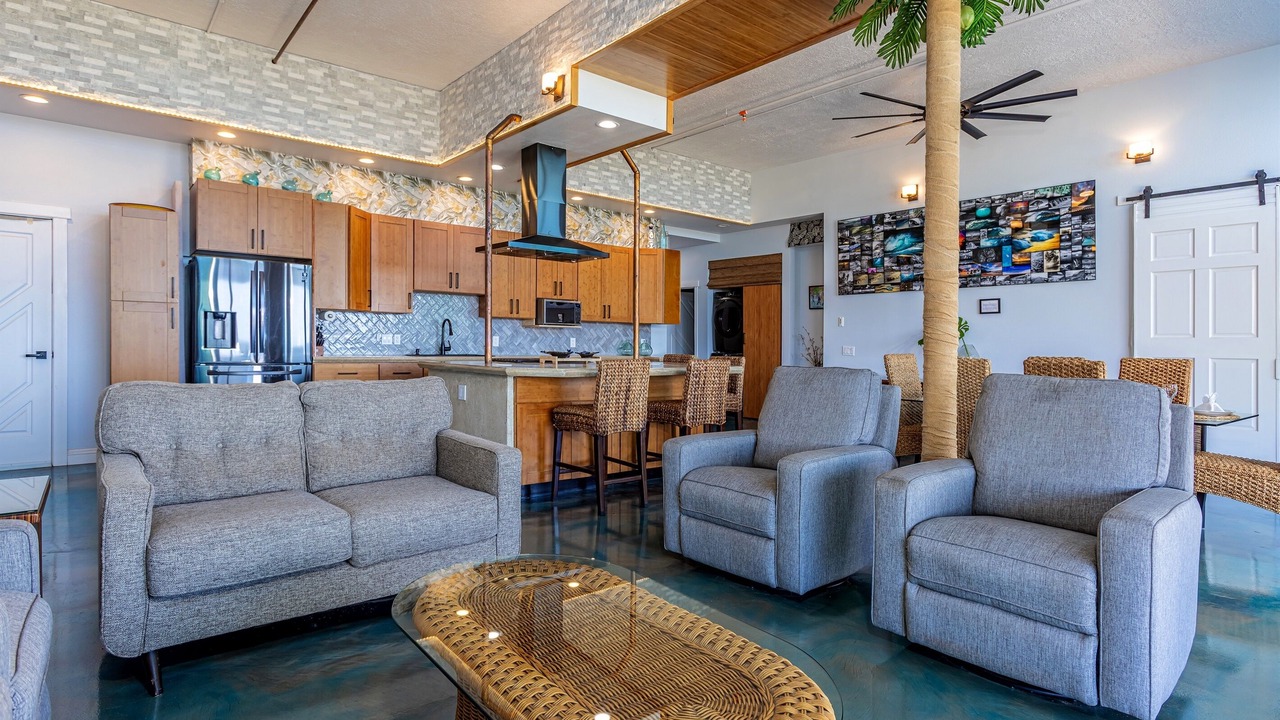 Photo of Livingroom in Maalaea