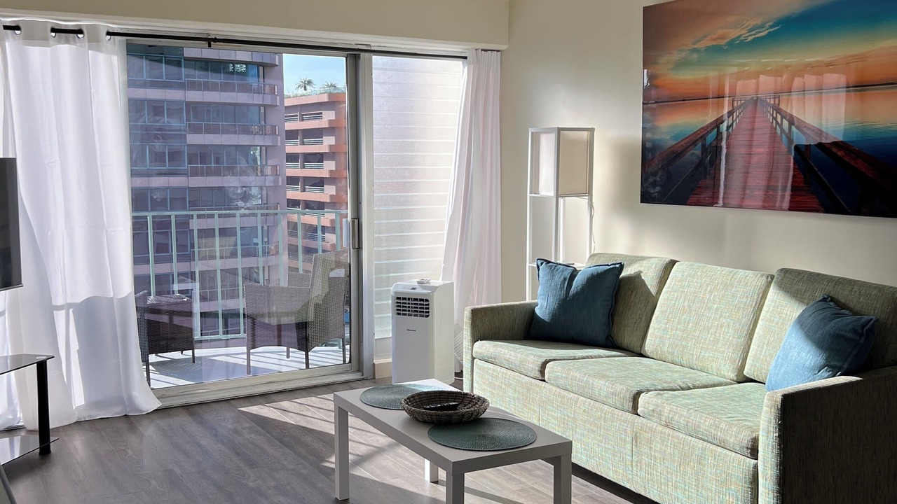 Photo of Livingroom in McCully - Moiliili