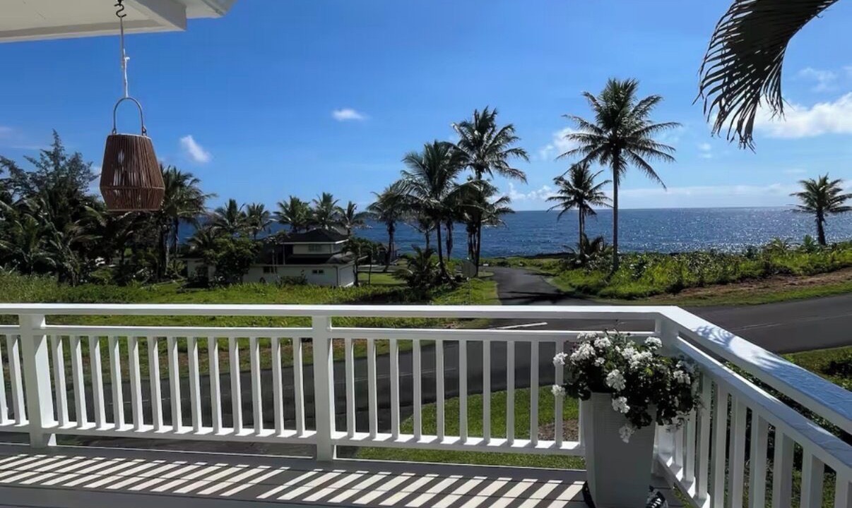 Photo of Patio Balcony in Kapoho